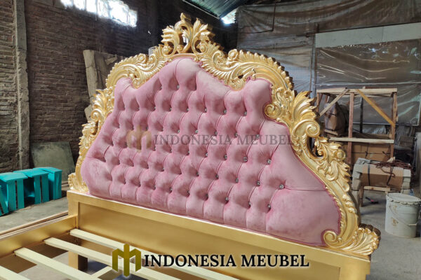 Dipan Mewah Emas Klasik Ukiran Jepara Furniture Jakarta MJ-41.1