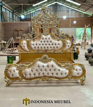 Tempat Tidur Mewah Terbaru Luxury Crown Carving Golden Leaf MJ-39